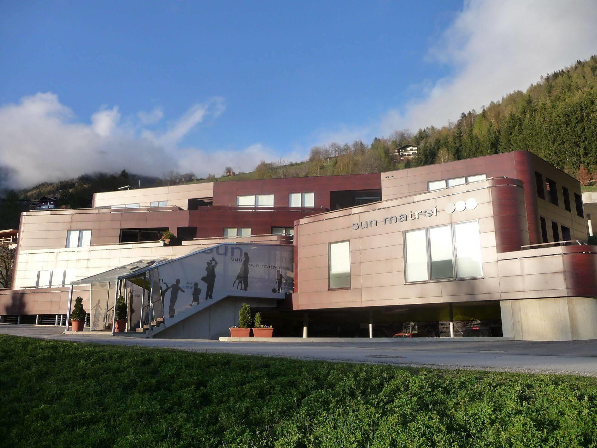 Sun Matrei Design Apartments Matrei in Osttirol Luaran gambar