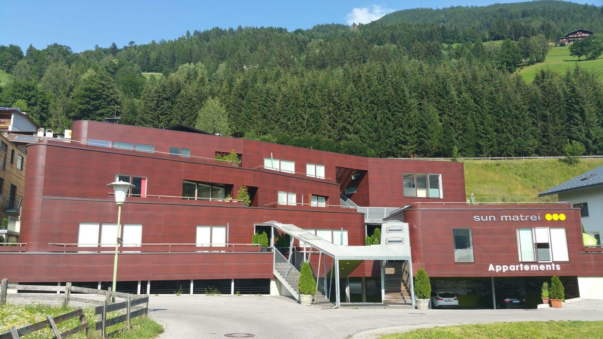 Sun Matrei Design Apartments Matrei in Osttirol Luaran gambar