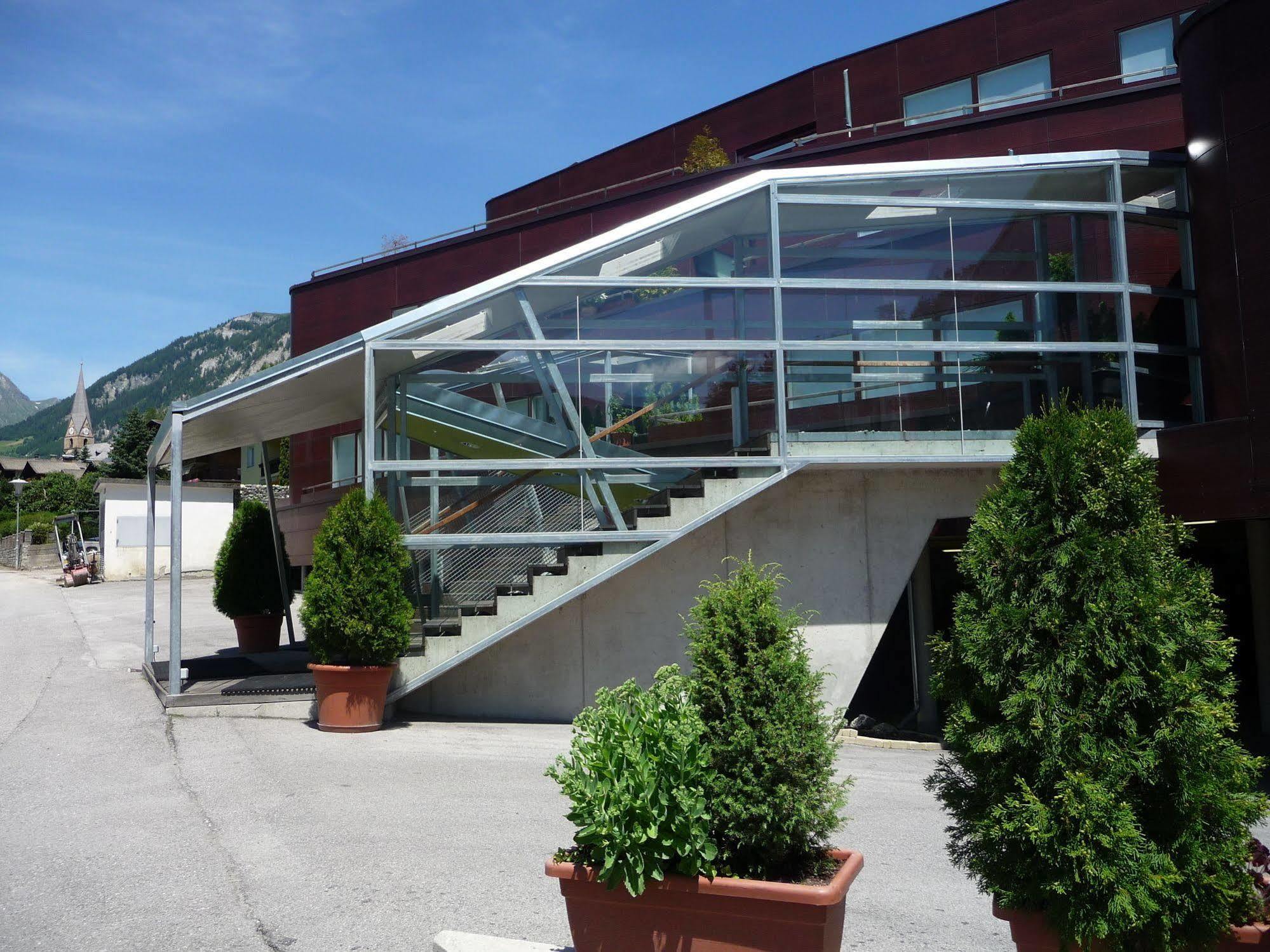 Sun Matrei Design Apartments Matrei in Osttirol Luaran gambar